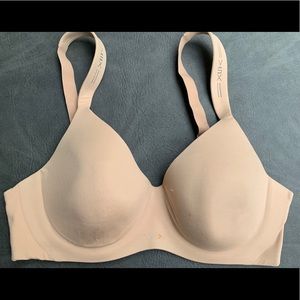 VS sports bra size 38c